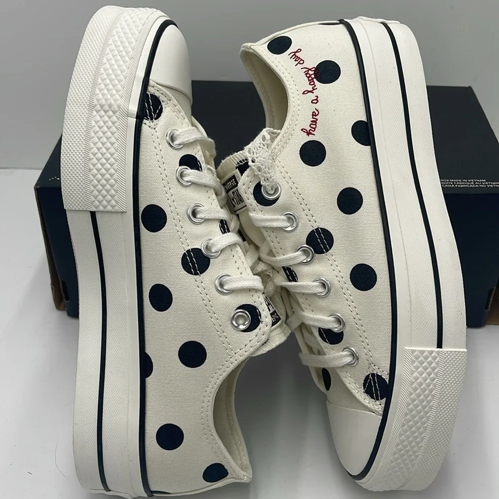 Converse WMNS Polka Dot Platform Sneakers A10689C CTAS LIFT OX
EGRET/BLACK/DAYS - Picture 11 of 16